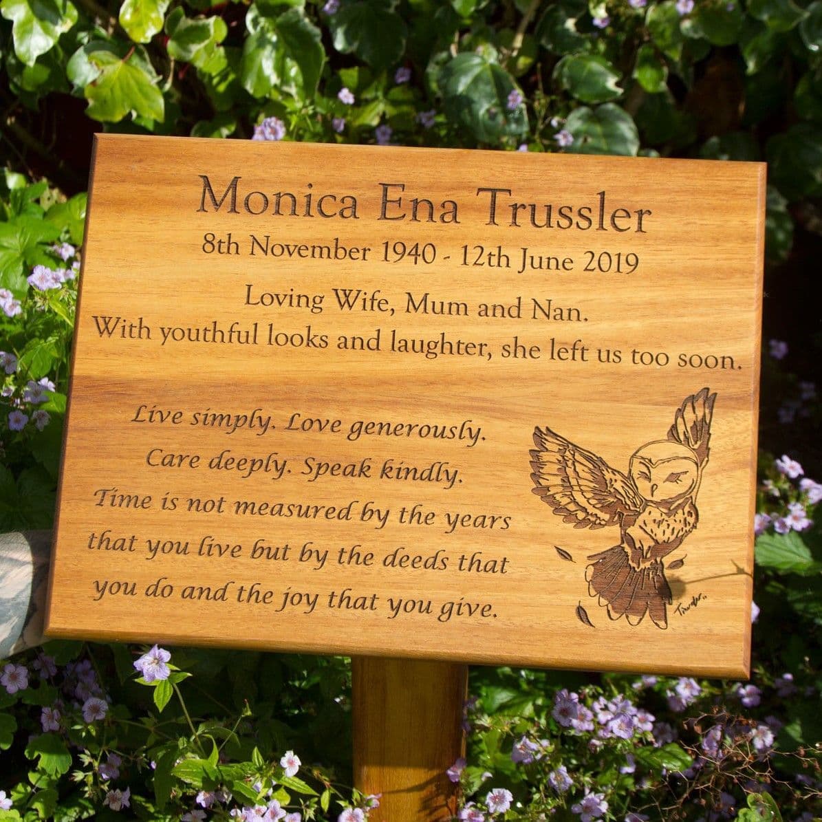This is a standing wooden plaque for natural burial.